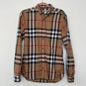 Men’s Burberry shirt